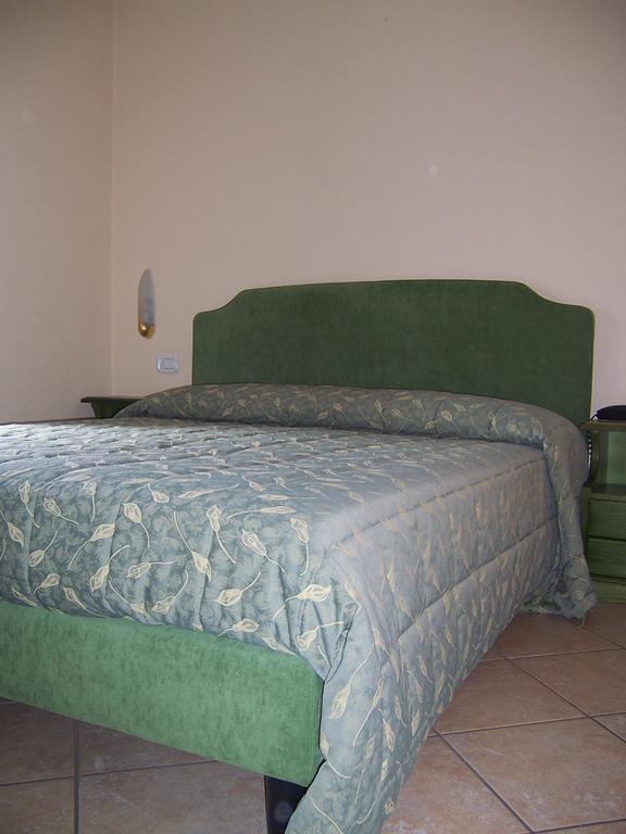 Hotel Pineta Castione della Presolana Værelse billede