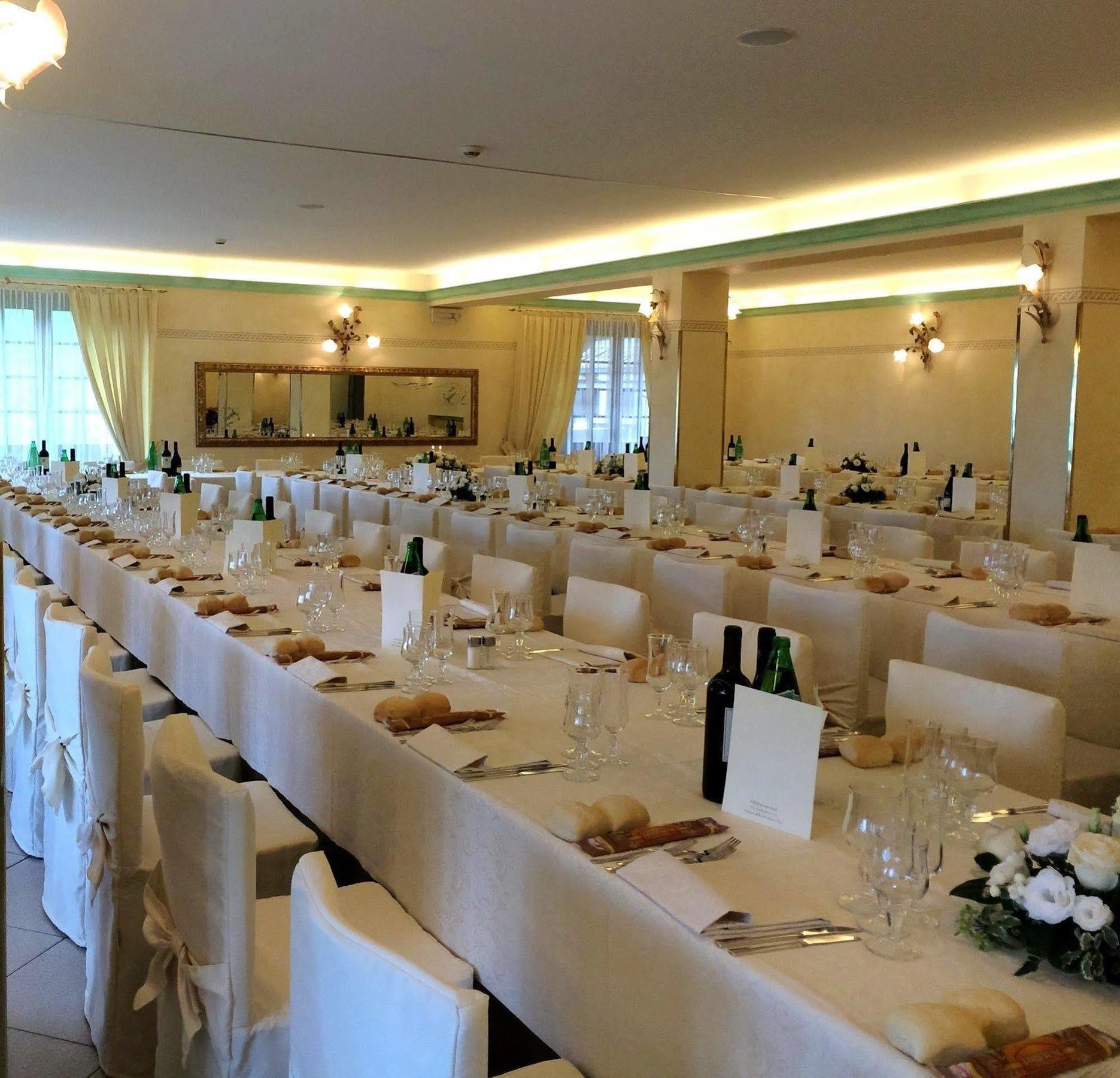 Hotel Pineta Castione della Presolana Eksteriør billede