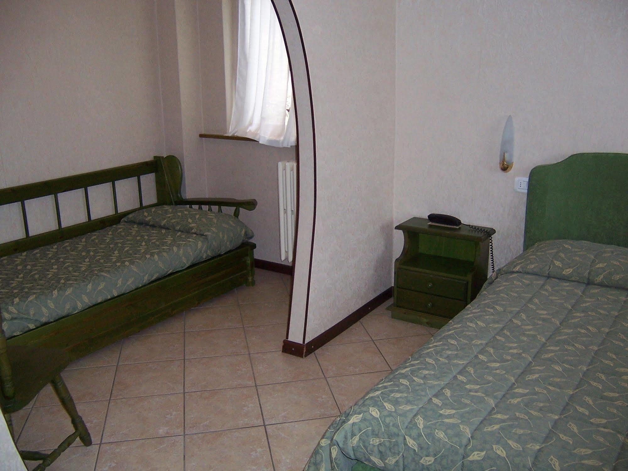 Hotel Pineta Castione della Presolana Eksteriør billede